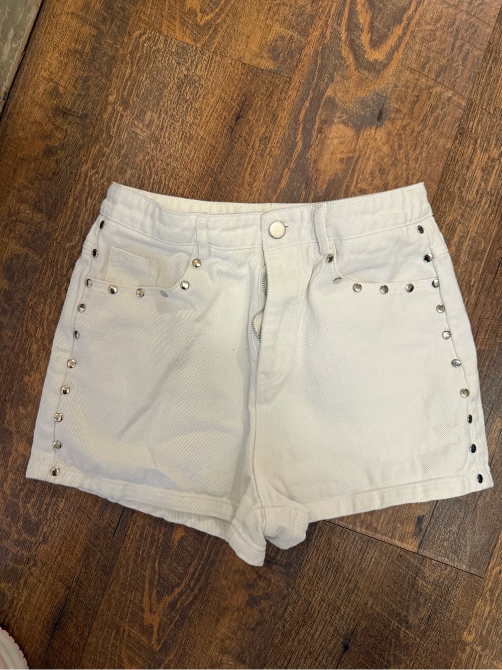 BLUSH White Studded High Rise Denim Shorts Size Small Western Cowgirl